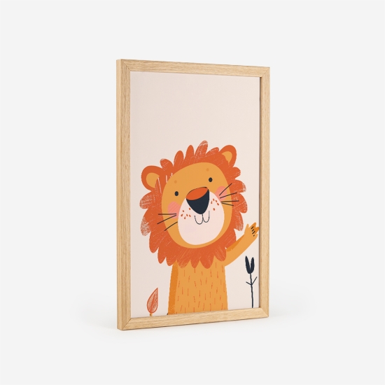 Poster de um leão laranja sorridente com uma juba volumosa, ideal para decoração de quartos de bebé e crianças. 3